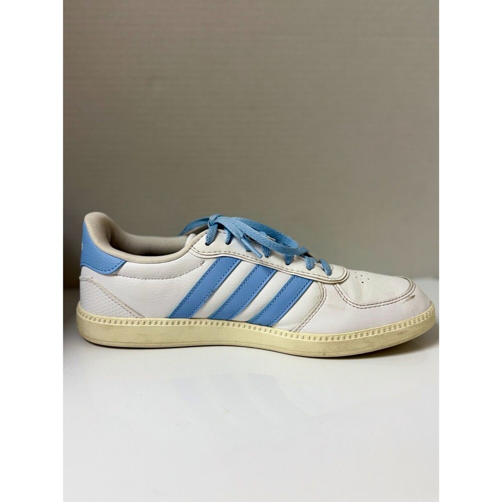 adidas Breaknet Sleek in white + baby blue 🩵 - Picture 5 of 12